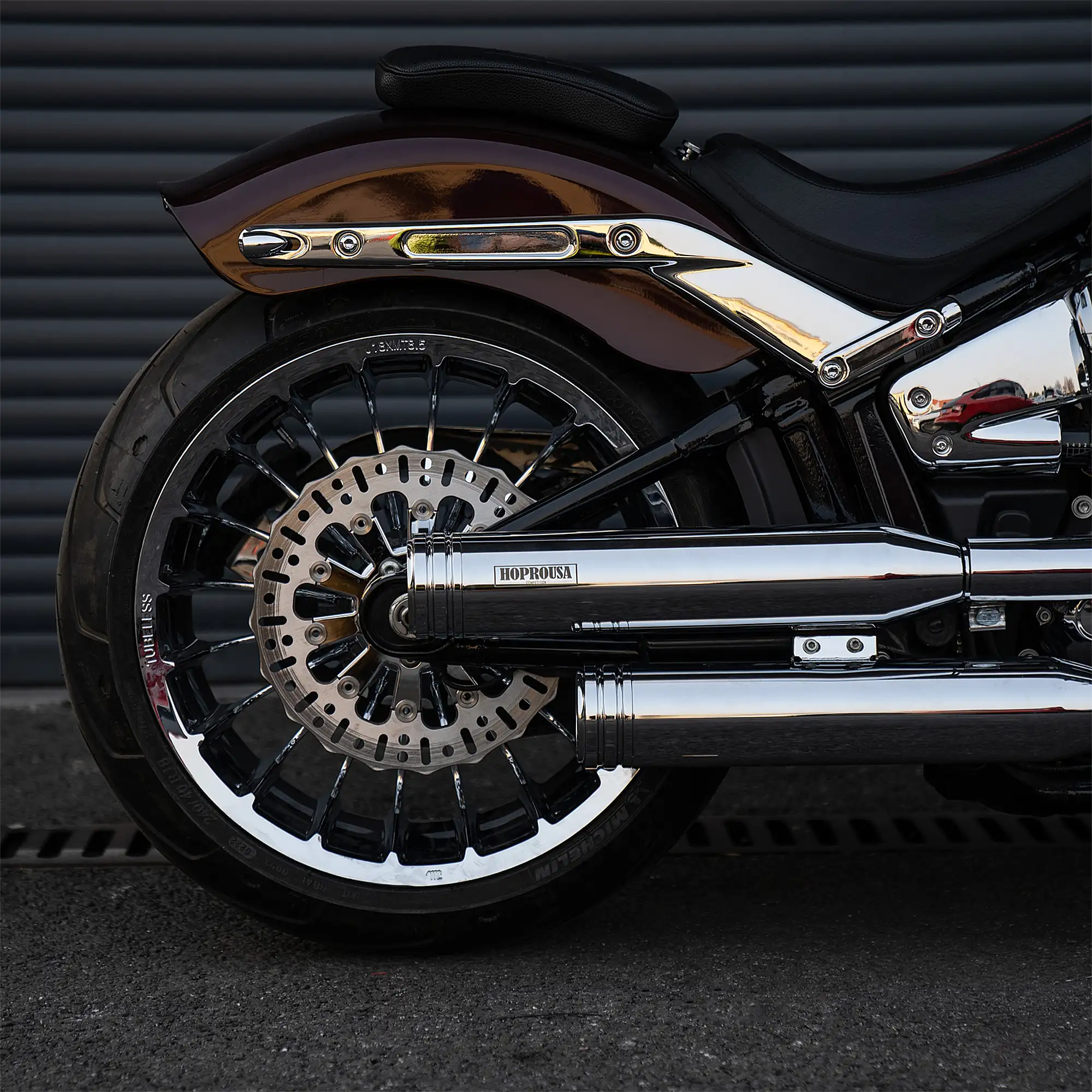 Dual Slip-On Mufflers for 2018+ Harley Softail - Image 4
