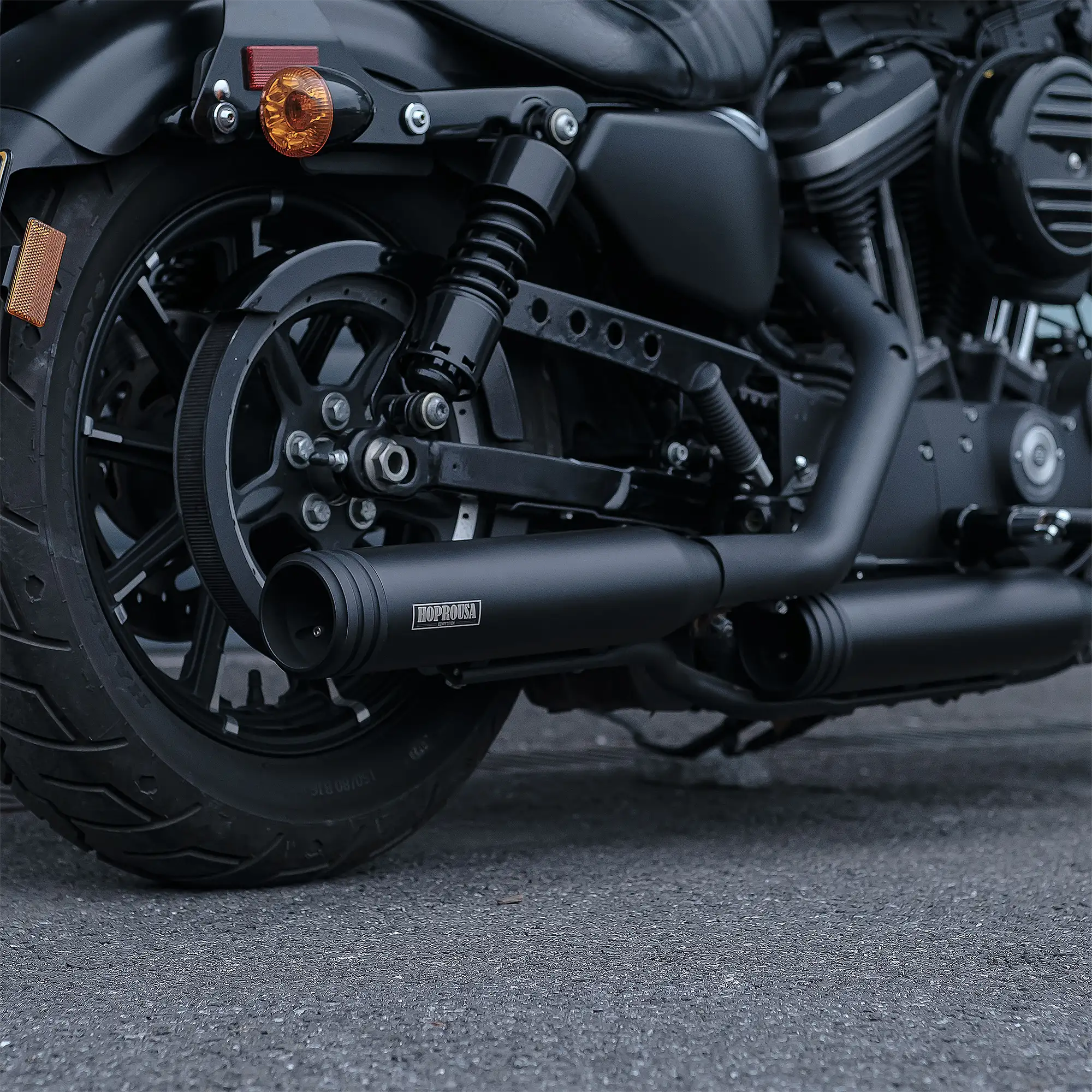 Dual Slip-On Mufflers for Sportster XL883 & XL1200 - Image 8