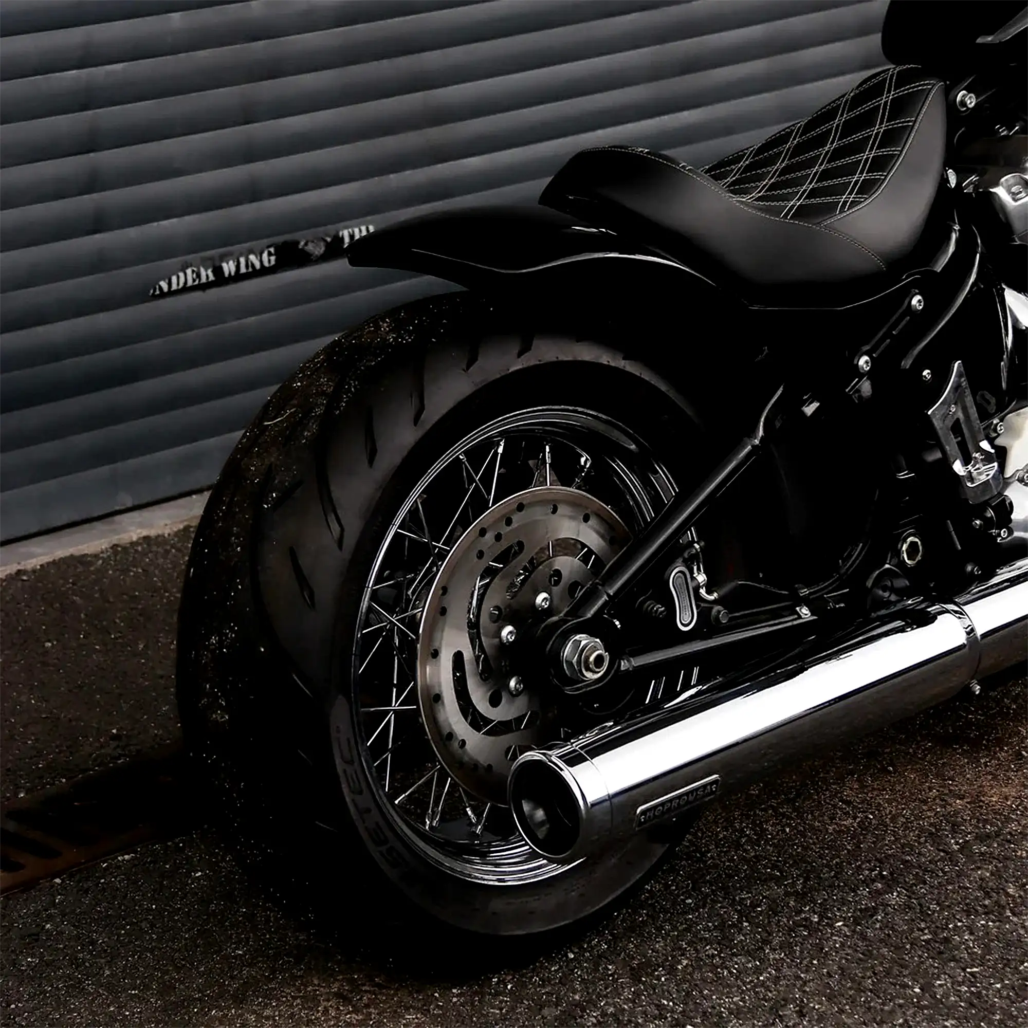 Chrome Slip-On Muffler for 2025+ M8 Softail - Image 8