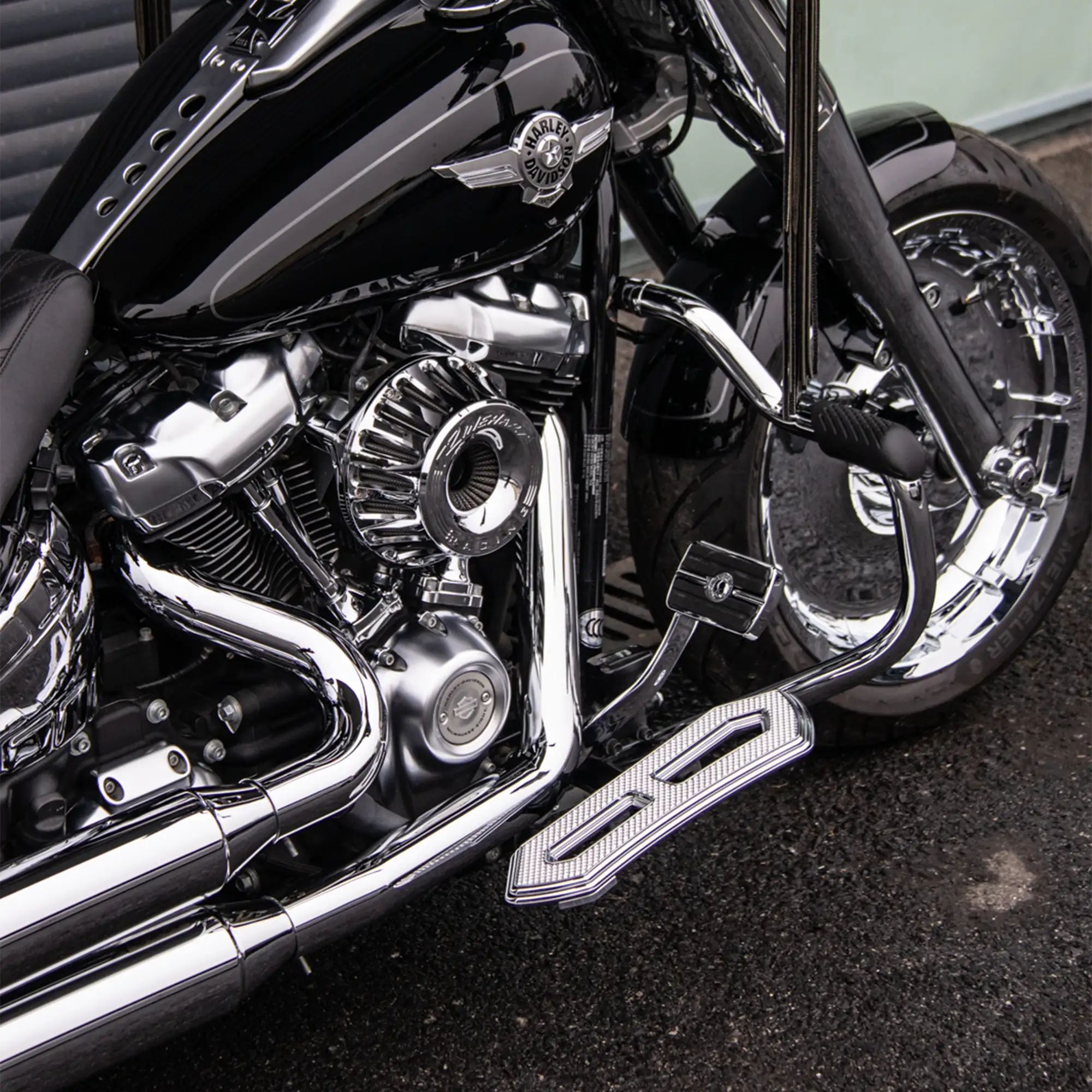 Diamond Series Stretched Rider Floorboards - Image 5
