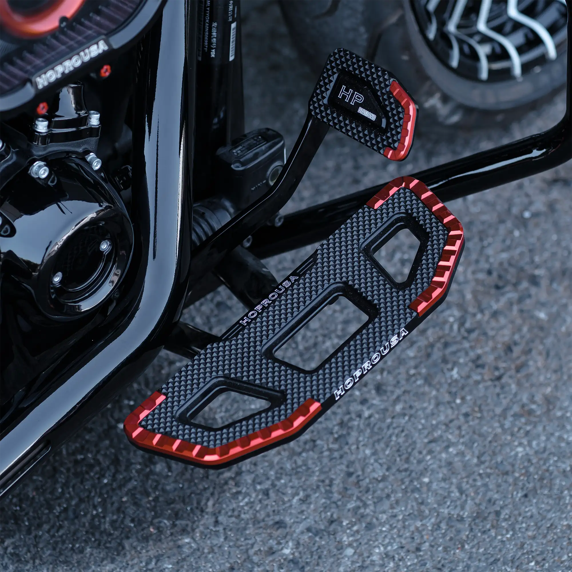 Panda Series Stretched Rider Floorboards - Image 7