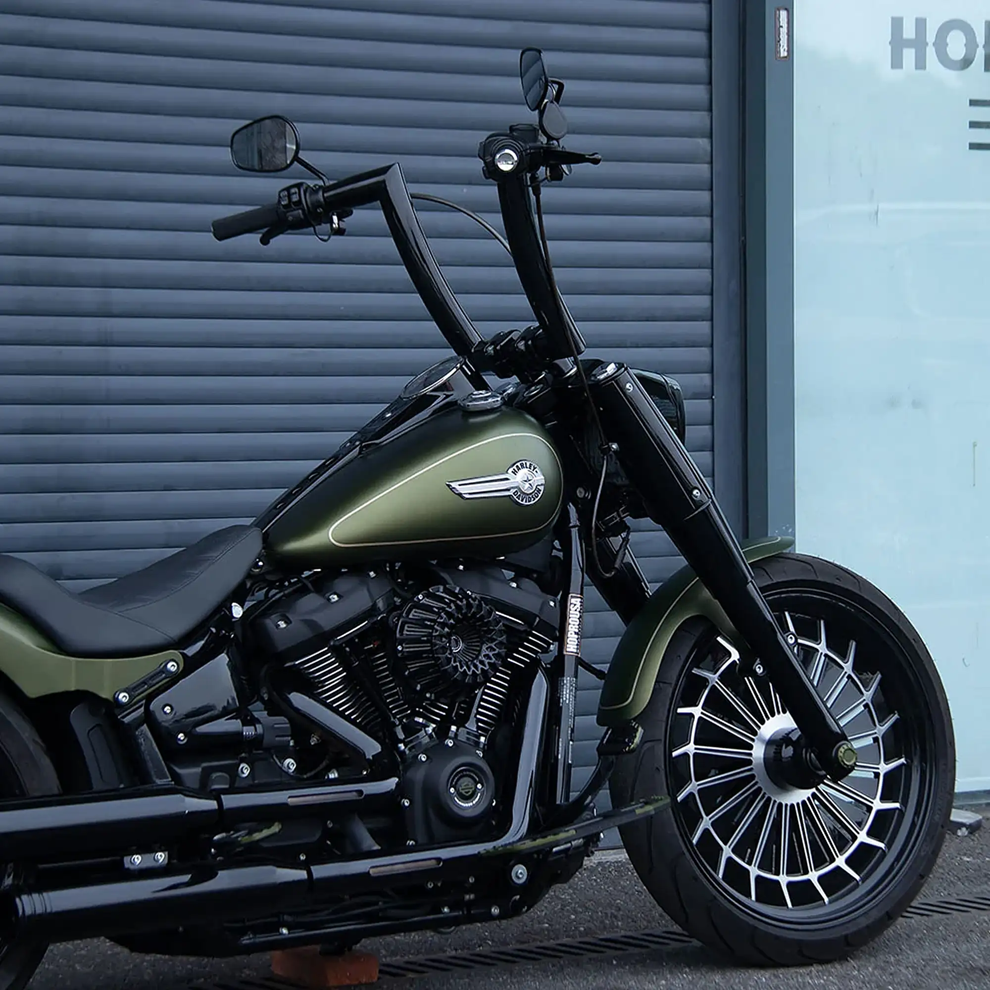 Spider CNC Air Cleaner for Harley Milwaukee-Eight - Image 10
