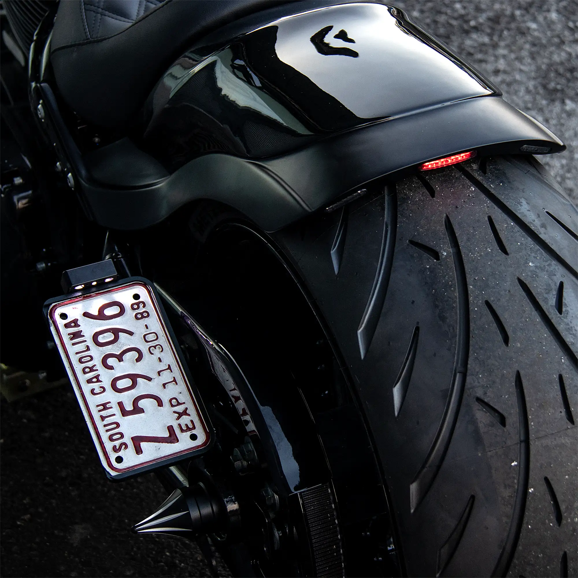 Side-Mount License Plate Bracket Kit for 2018–2024 Harley Softail - Image 5