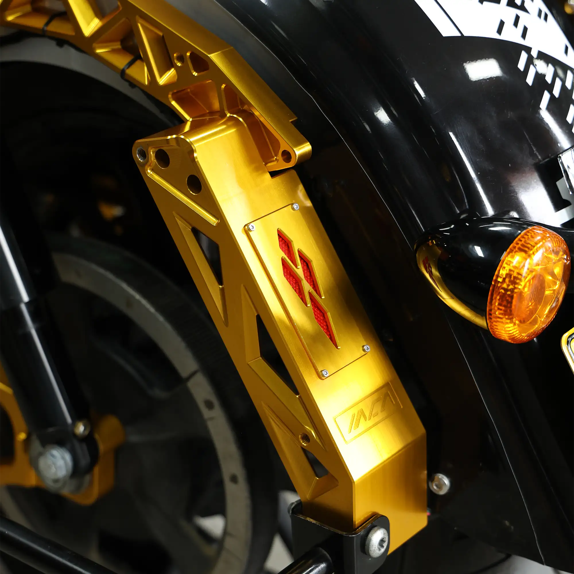 Bagger Racing-Style CNC Rear Subframe for Harley Touring - Image 10