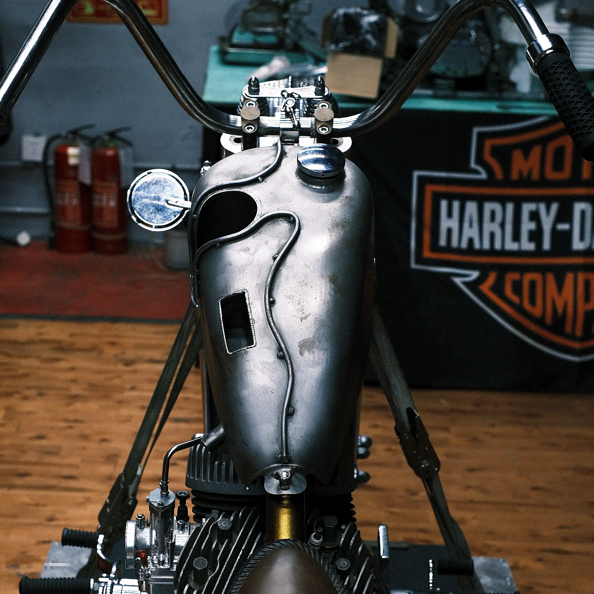 Custom Retro Gas Tank for Carbureted Harley Builds - Image 11